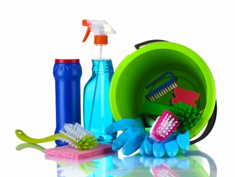 Tenancy cleaning in London at the start of a detailed move-out cleaning article