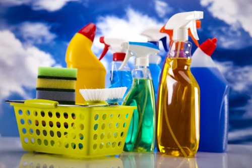 Cleaning bedrooms and living rooms at the end of a tenancy